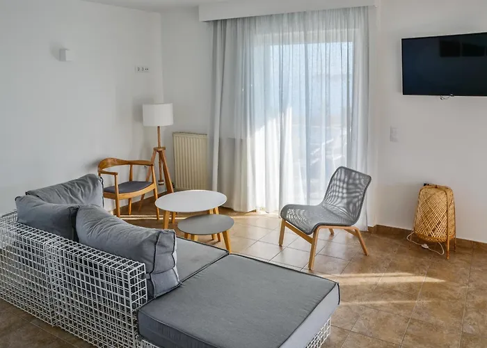 Pharos 4* Γαύριο