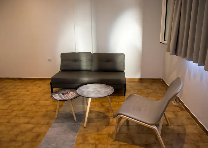 Pharos 4* Γαύριο