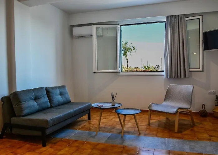 Pharos Ξενοδοχείο με διαμερίσματα