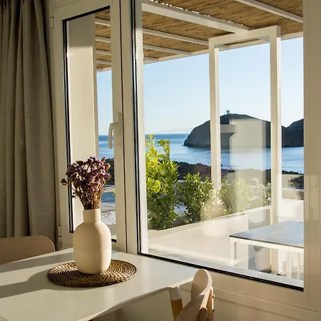 Appart hôtel Pharos Gavrio