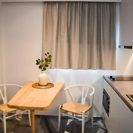 아파트호텔 Pharos 4*