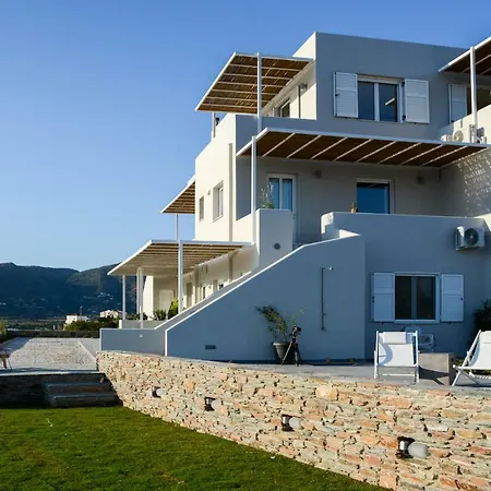 Pharos 아파트호텔