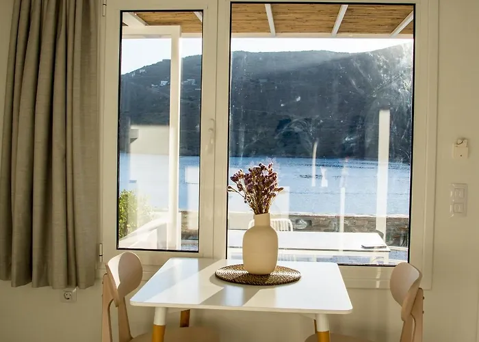 Pharos Lägenhetshotell