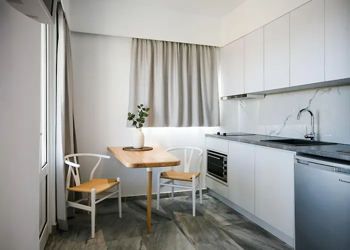 Lägenhetshotell Pharos 4*